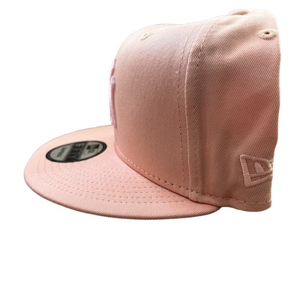 New Era New York Yankees 27 Championships 9FIFTY Snapback Hat Peach Pink UV - Picture 3 of 5